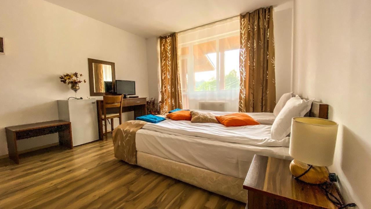 Guest House Au Nature Golyama Zhelyazna エクステリア 写真