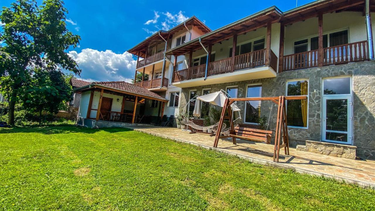 Guest House Au Nature Golyama Zhelyazna エクステリア 写真